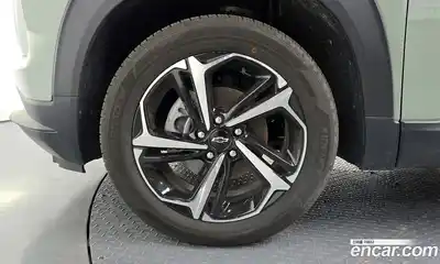 Chevrolet TrailBlazer 2024 1.3 гидро в Москве № 1540923, миниатюра 4