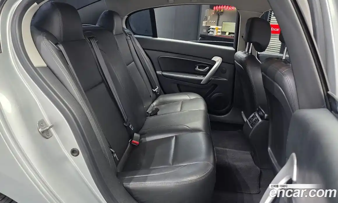 Renault SM5 2015 1.5 гидро в Москве № 1543421, фото 18