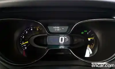 Renault QM3 2015 1.5 гидро в Москве № 1543439, миниатюра 11