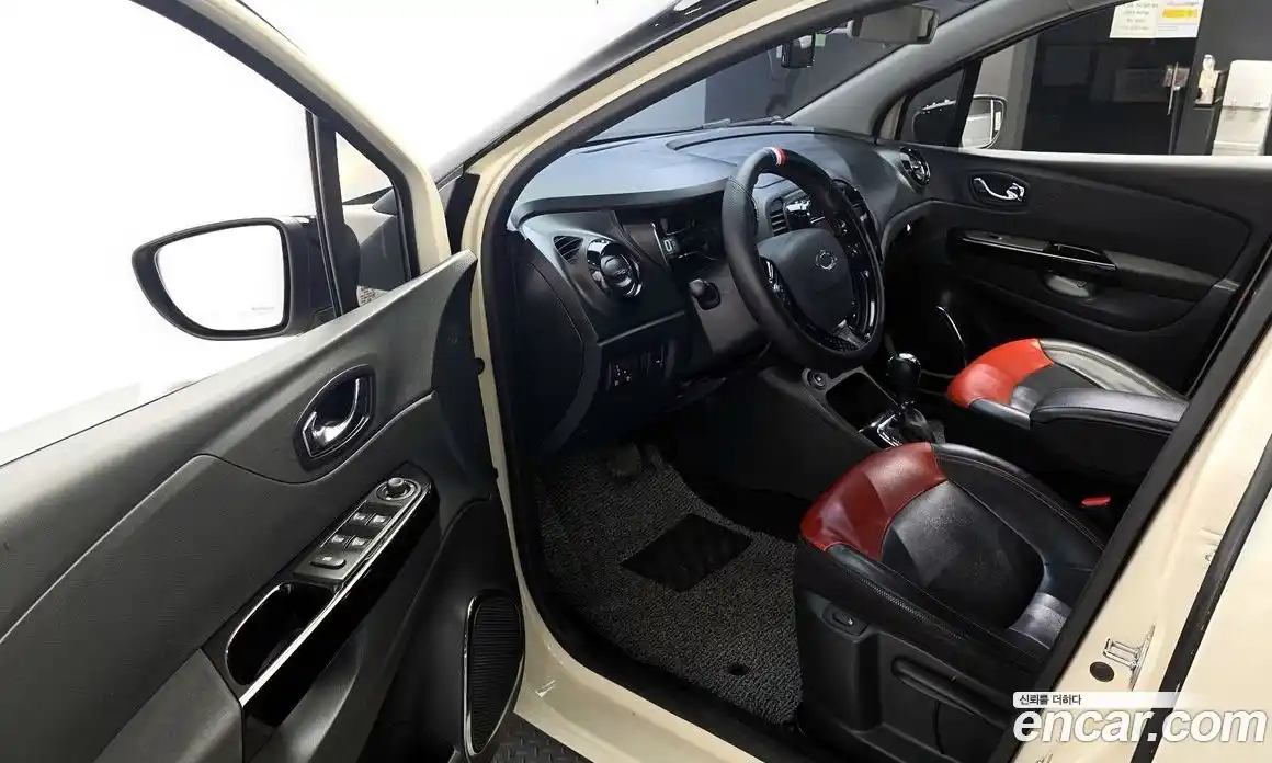 Renault QM3 2015 1.5 гидро в Москве № 1543439, фото 13