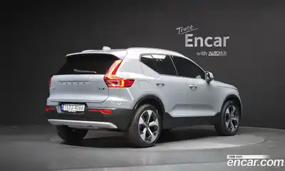 Volvo XC40 2024 2.0 гидро в Москве № 1546762, миниатюра 2