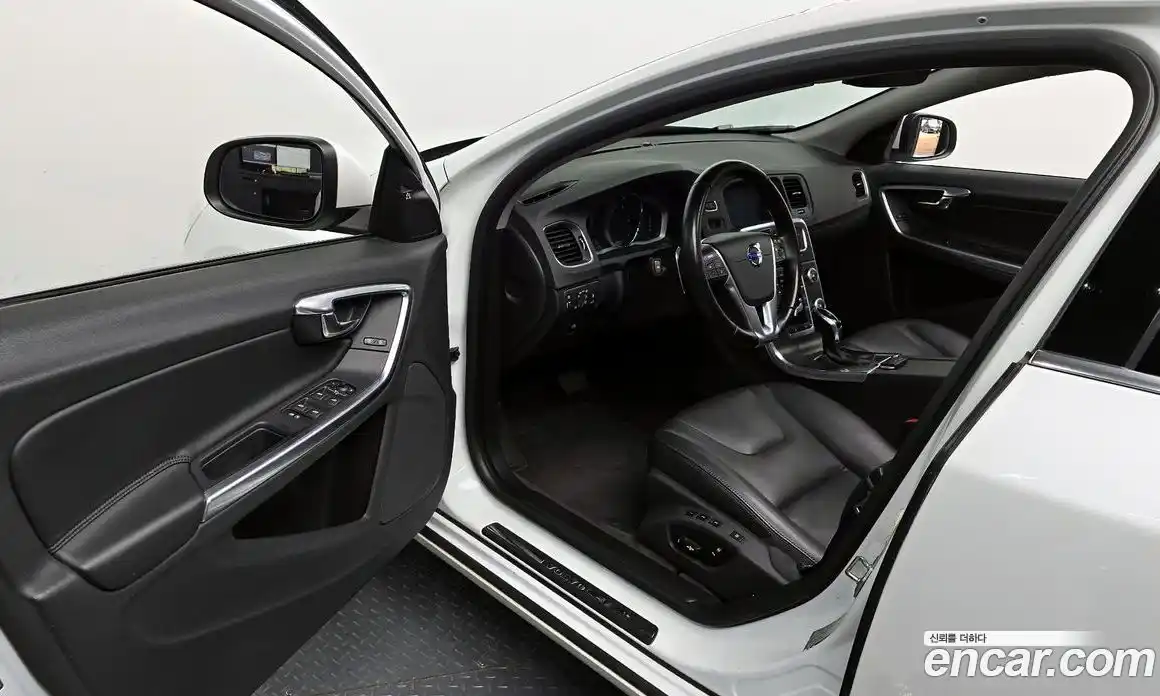 Volvo S60 2014 1.6 гидро в Москве № 1546968, фото 12