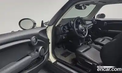 Mini Cooper 2018 1.5 гидро в Москве № 1548178, миниатюра 12