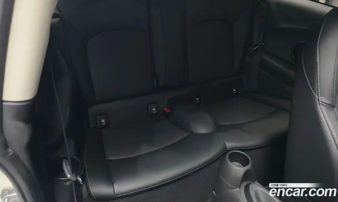 Mini Cooper 2018 1.5 гидро в Москве № 1548178, фото 17