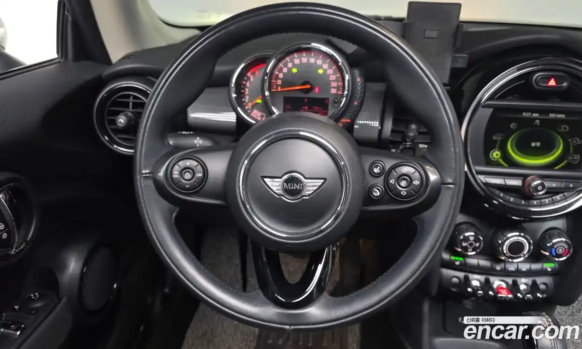 Mini Cooper 2018 1.5 гидро в Москве № 1548178, фото 18