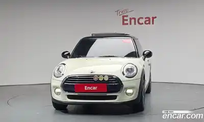 Mini Cooper 2018 1.5 гидро в Москве № 1548178, миниатюра 2