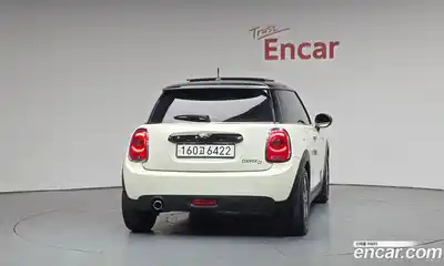 Mini Cooper 2018 1.5 гидро в Москве № 1548178, миниатюра 3