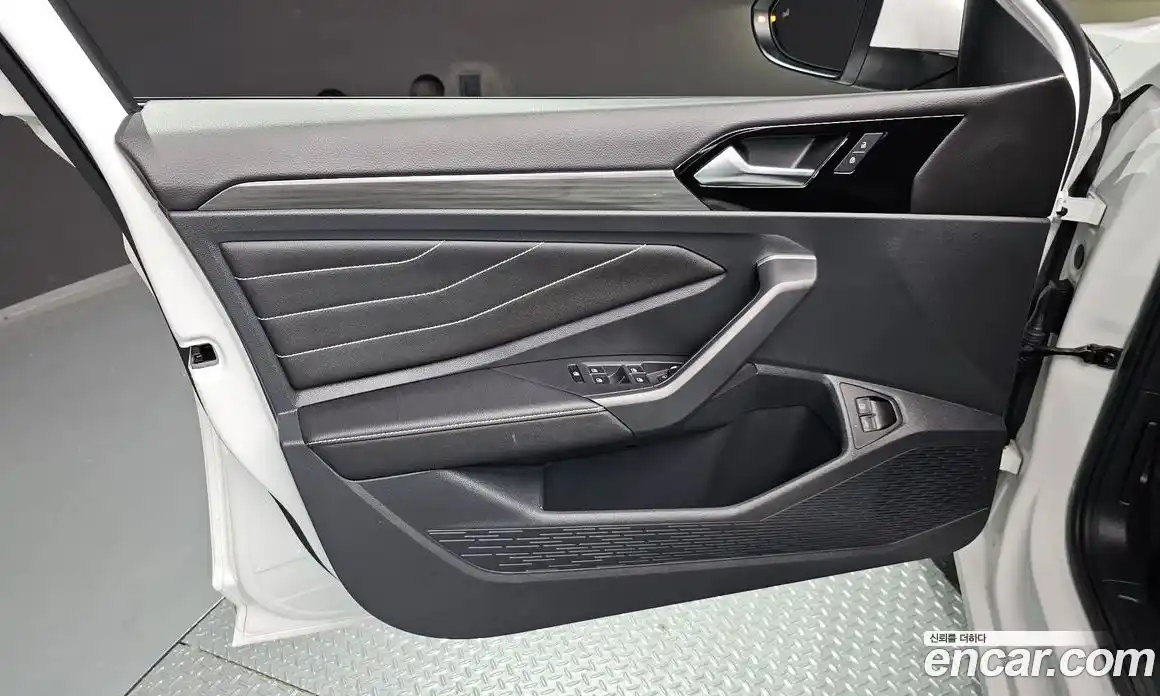 Volkswagen Jetta 2023 1.5 гидро в Москве № 1548998, фото 14