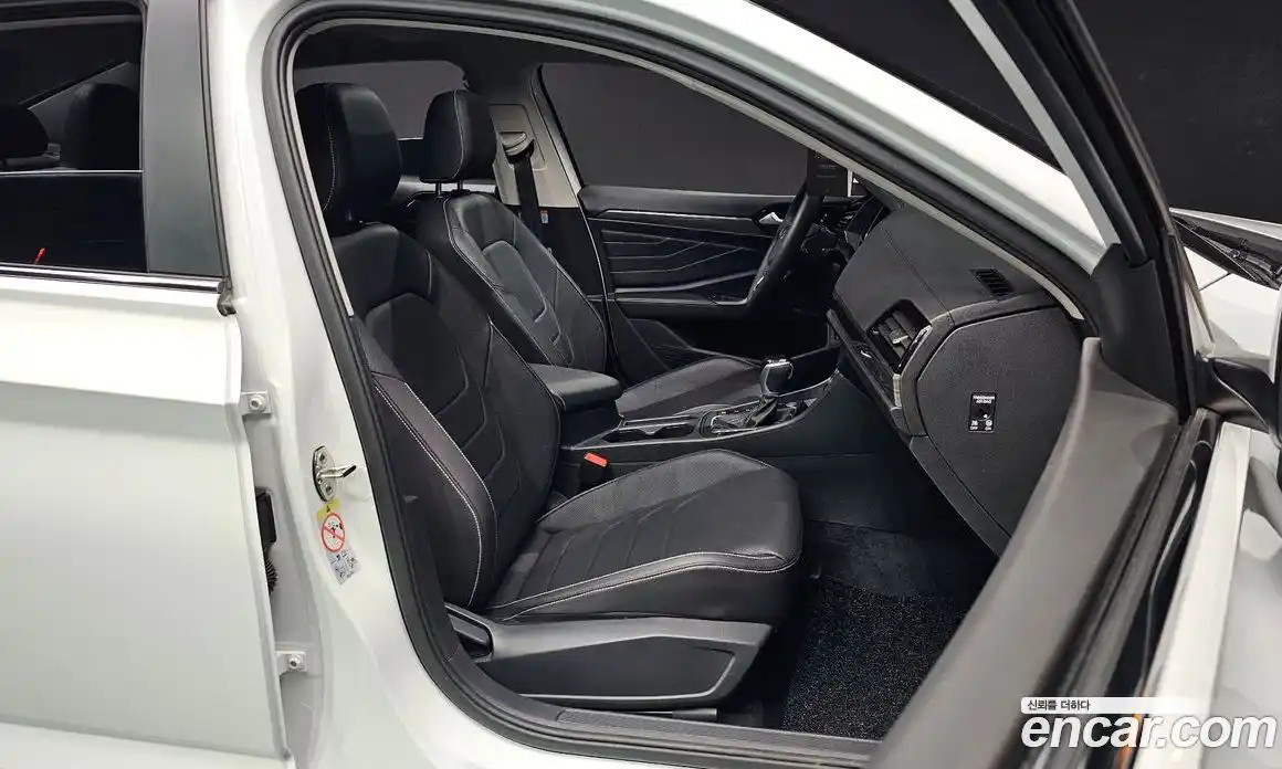 Volkswagen Jetta 2023 1.5 гидро в Москве № 1548998, фото 18