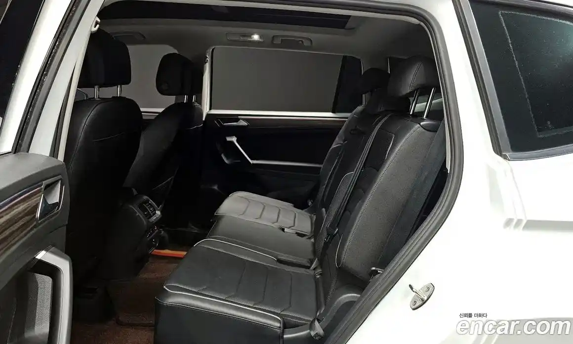 Volkswagen Tiguan 2023 2.0 гидро в Москве № 1549041, фото 17