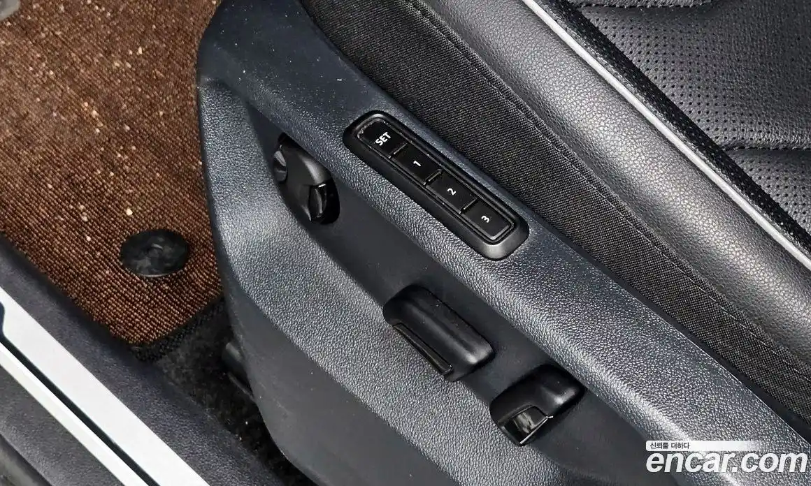 Volkswagen Tiguan 2023 2.0 гидро в Москве № 1549041, фото 31