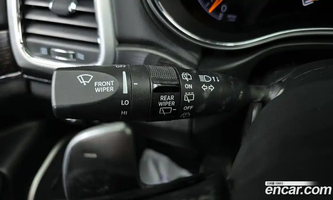 Jeep Cherokee 2020 3.6 гидро в Москве № 1549828, фото 24