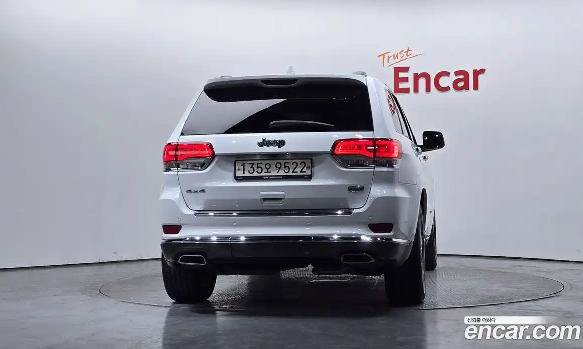 Jeep Cherokee 2020 3.6 гидро в Москве № 1549828, фото 4