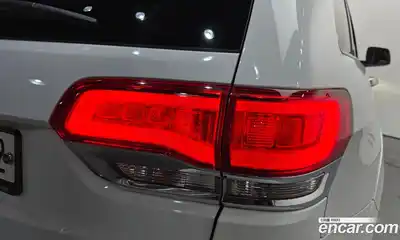 Jeep Cherokee 2020 3.6 гидро в Москве № 1549828, миниатюра 9