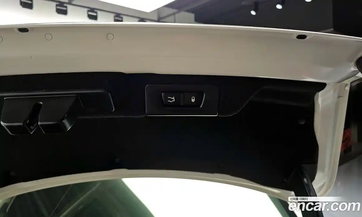 Maserati Quattroporte 2017 3.0 гидро, фото 25
