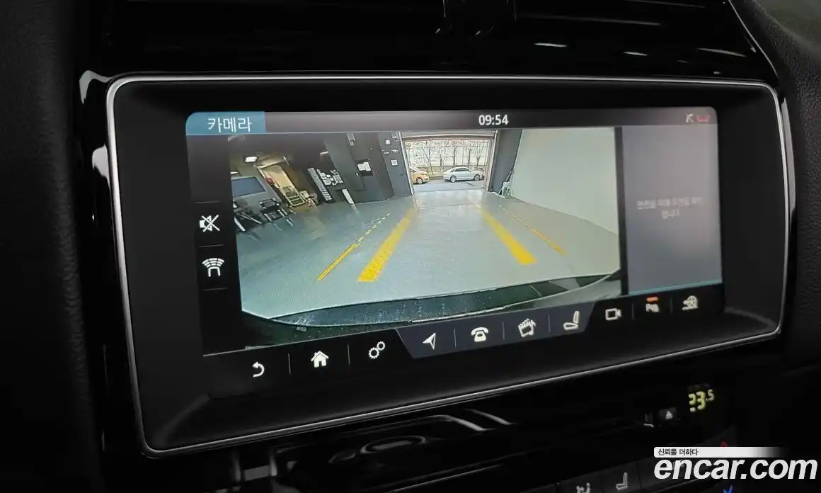 Jaguar XE 2018 2.0 гидро в Москве № 1550922, фото 20