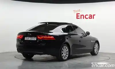 Jaguar XE 2018 2.0 гидро в Москве № 1550922, миниатюра 2