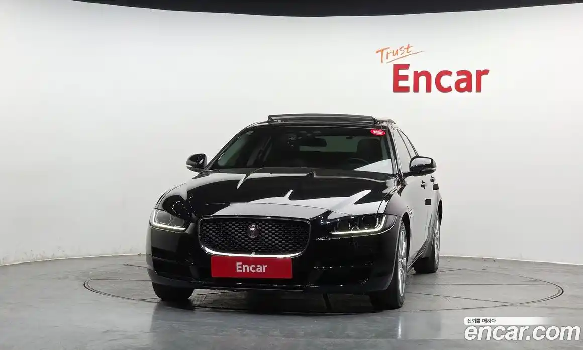Jaguar XE 2018 2.0 гидро в Москве № 1550922, фото 3