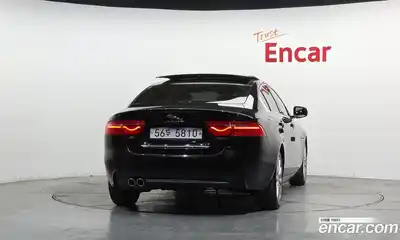Jaguar XE 2018 2.0 гидро в Москве № 1550922, миниатюра 4