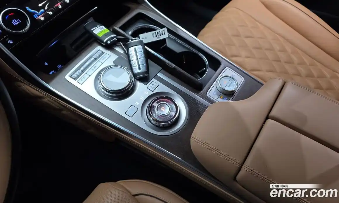 Genesis GV80 2023 3.5 гидро, фото 12