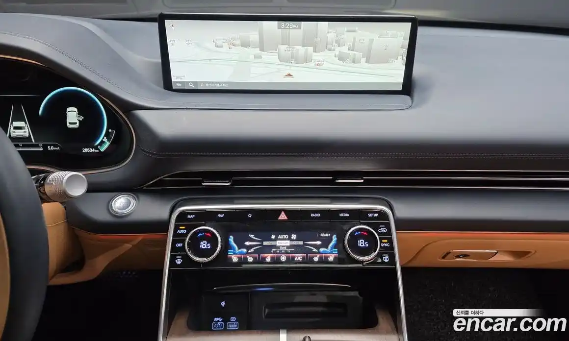 Genesis GV80 2023 3.5 гидро, фото 20