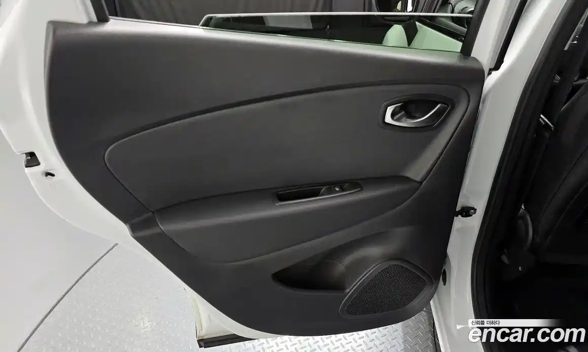 Renault QM3 2018 1.5 гидро в Москве № 1615171, фото 15