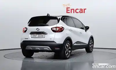 Renault QM3 2018 1.5 гидро в Москве № 1615171, миниатюра 2