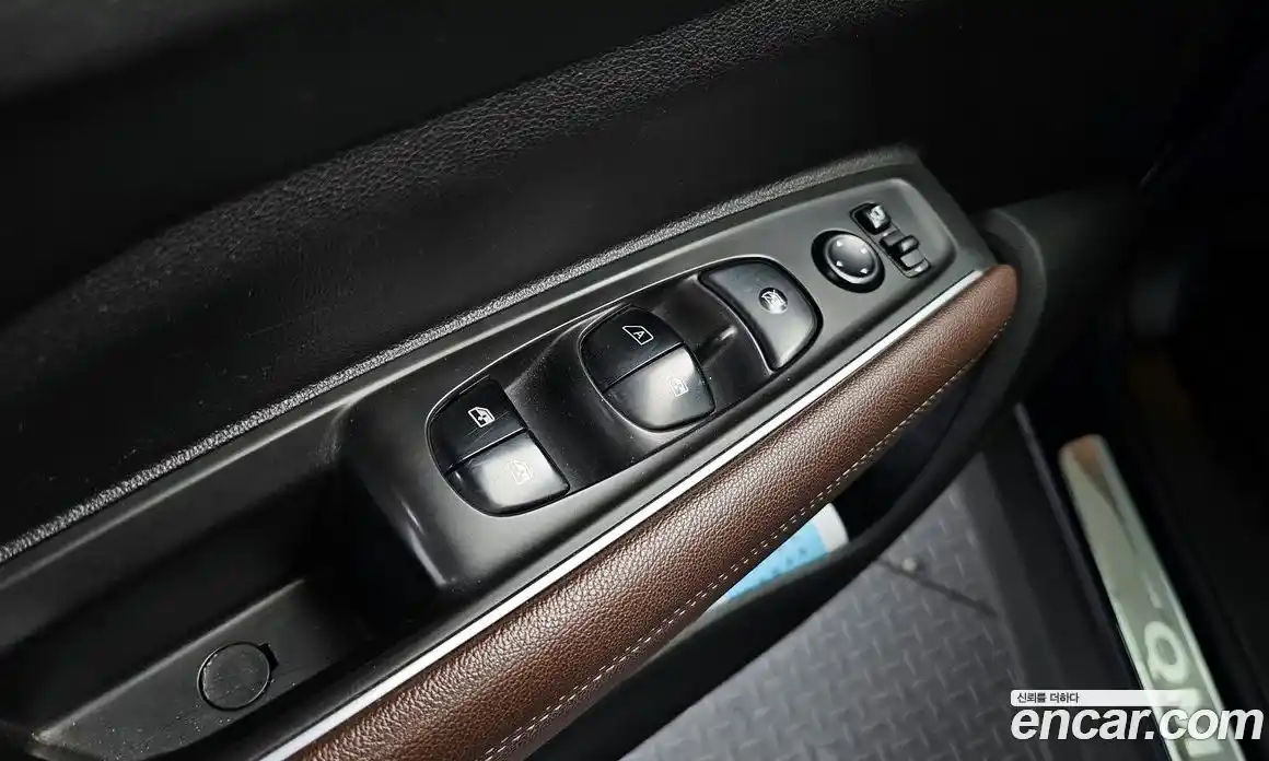 Renault QM6 2017 2.0 гидро в Москве № 1615625, фото 30