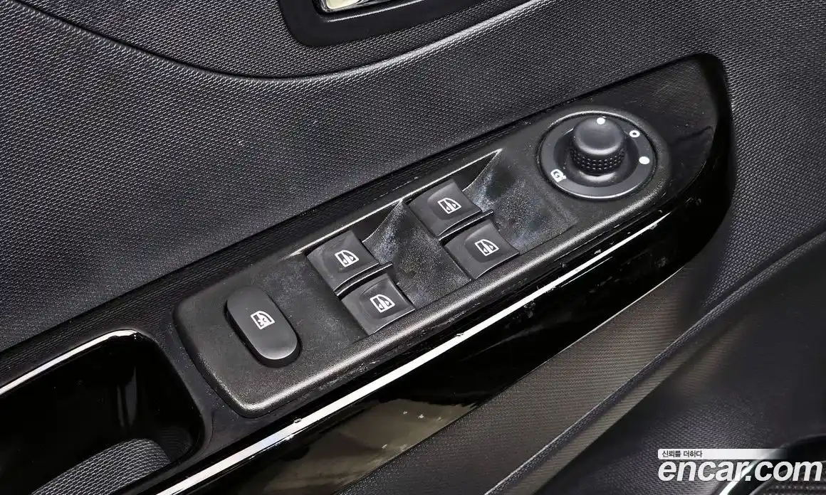 Renault QM3 2015 1.5 гидро в Москве № 1615731, фото 23