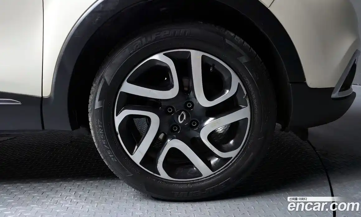 Renault QM3 2015 1.5 гидро в Москве № 1615731, фото 6