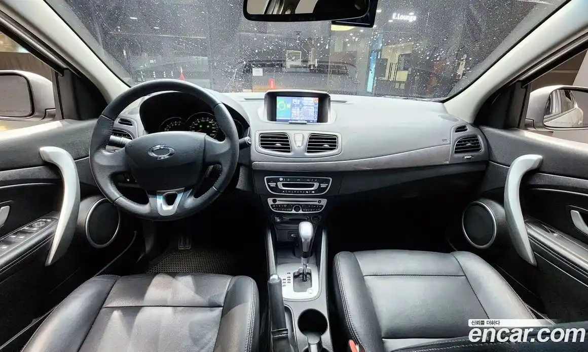 Renault SM3 2011 1.6 гидро в Москве № 1615748, фото 10