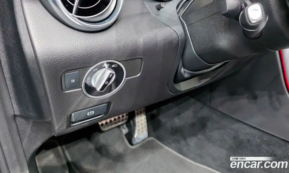 Mercedes-Benz SLC-Class 2017 2.0 гидро в Москве № 1616828, фото 21