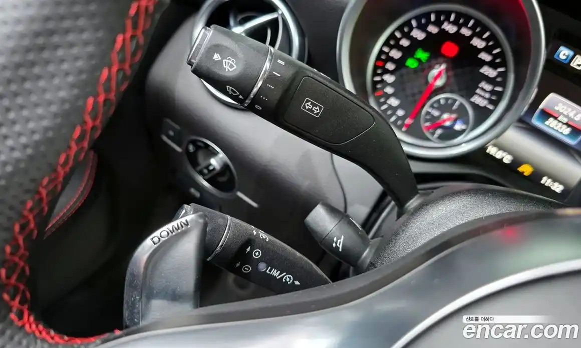 Mercedes-Benz SLC-Class 2017 2.0 гидро в Москве № 1616828, фото 23