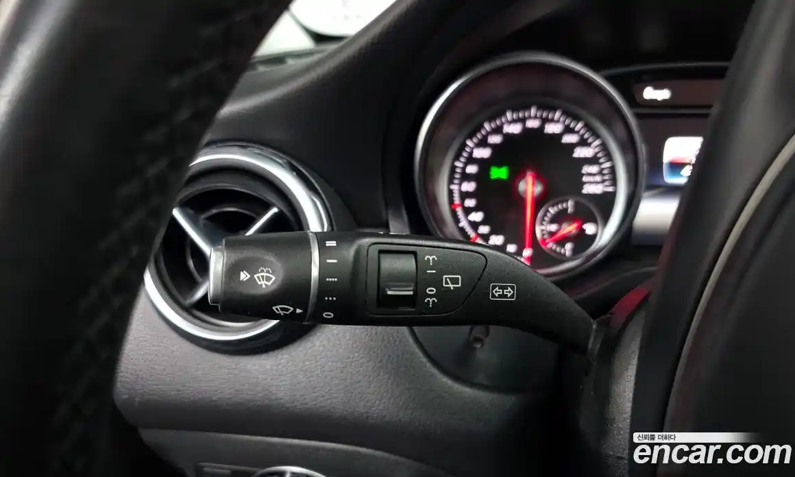 Mercedes-Benz GLA-Class 2017 2.0 гидро в Москве № 1616947, фото 24