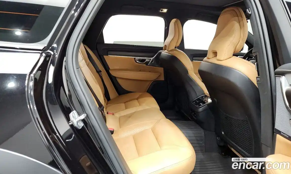 Volvo V90 2018 2.0 гидро в Москве № 1618687, фото 16