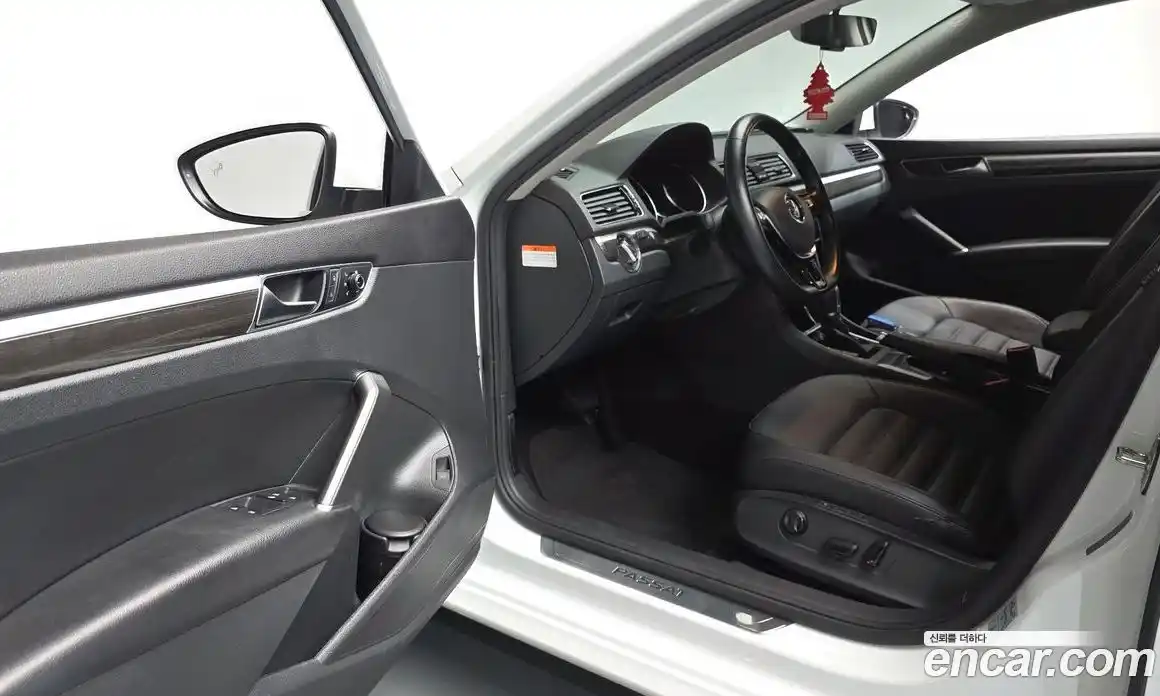 Volkswagen Passat 2018 2.0 гидро в Москве № 1623108, фото 13