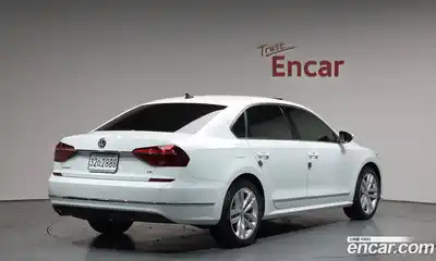 Volkswagen Passat 2018 2.0 гидро в Москве № 1623108, миниатюра 2