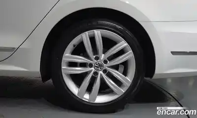 Volkswagen Passat 2018 2.0 гидро в Москве № 1623108, миниатюра 7