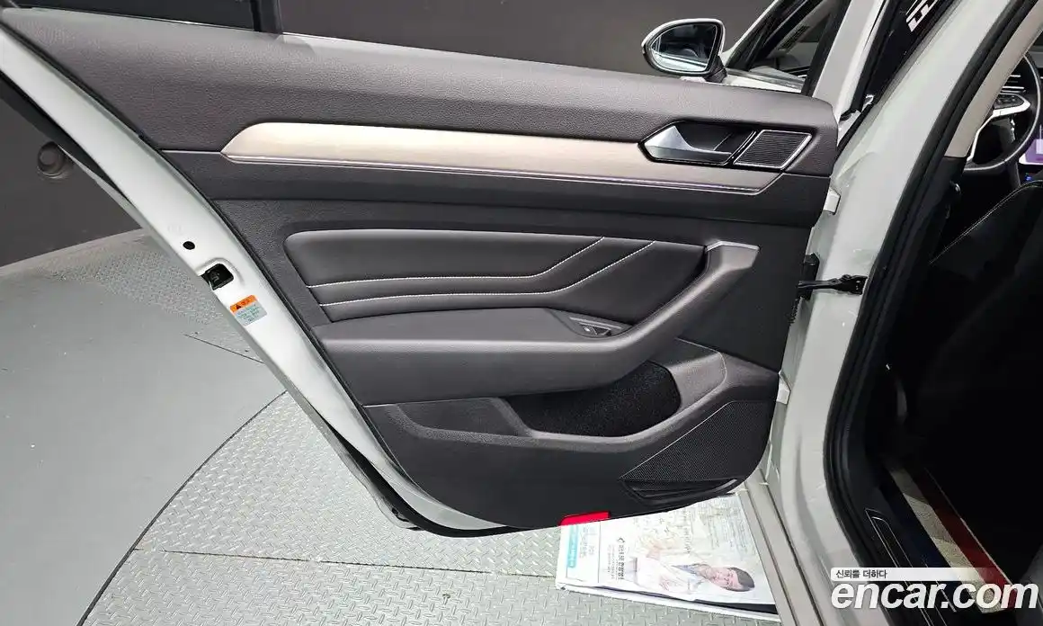 Volkswagen Passat 2021 2.0 гидро в Москве № 1623429, фото 15