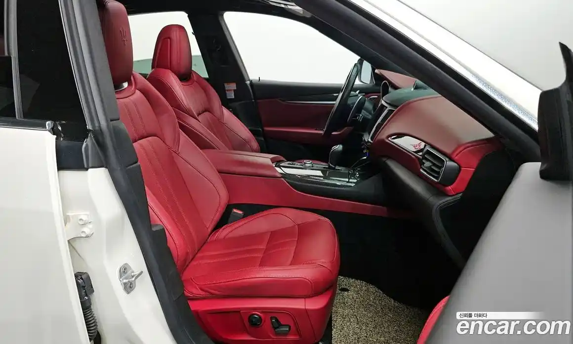Maserati Levante 2018 3.0 гидро, фото 18