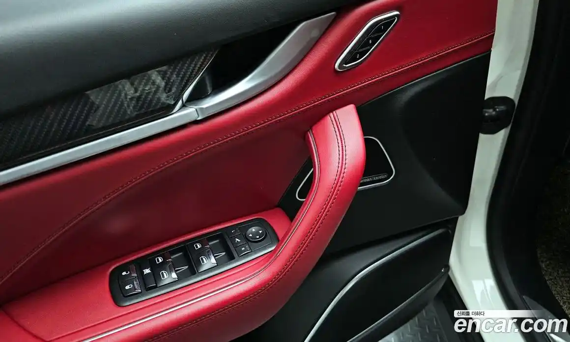 Maserati Levante 2018 3.0 гидро, фото 28