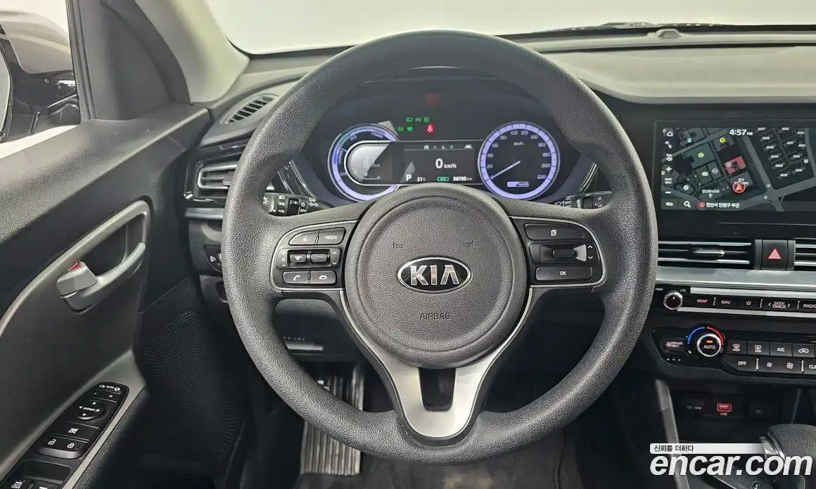 Kia Niro 2020 1.6 гидро в Москве № 1685120, фото 19