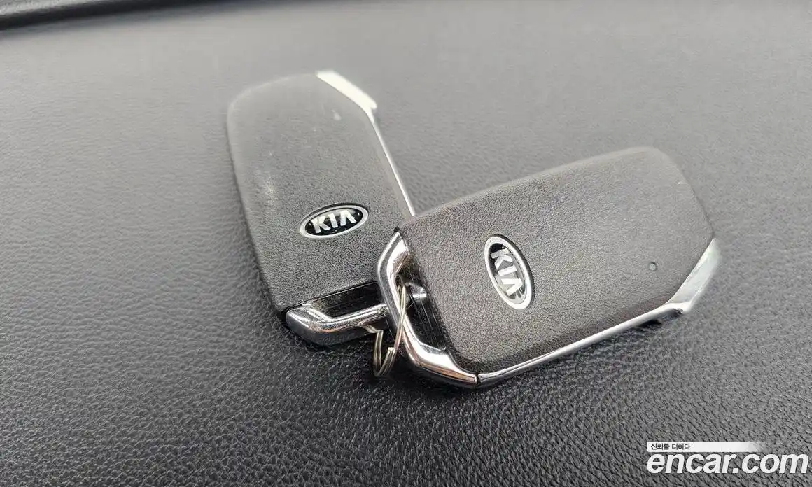 Kia Niro 2020 1.6 гидро в Москве № 1685120, фото 25