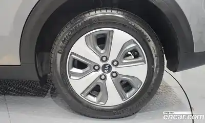 Kia Niro 2020 1.6 гидро в Москве № 1685120, миниатюра 7