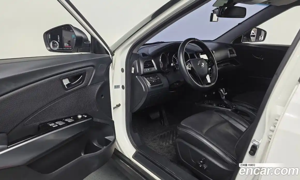 SsangYong TIBOLI 2019 1.6 гидро в Москве № 1686199, фото 13