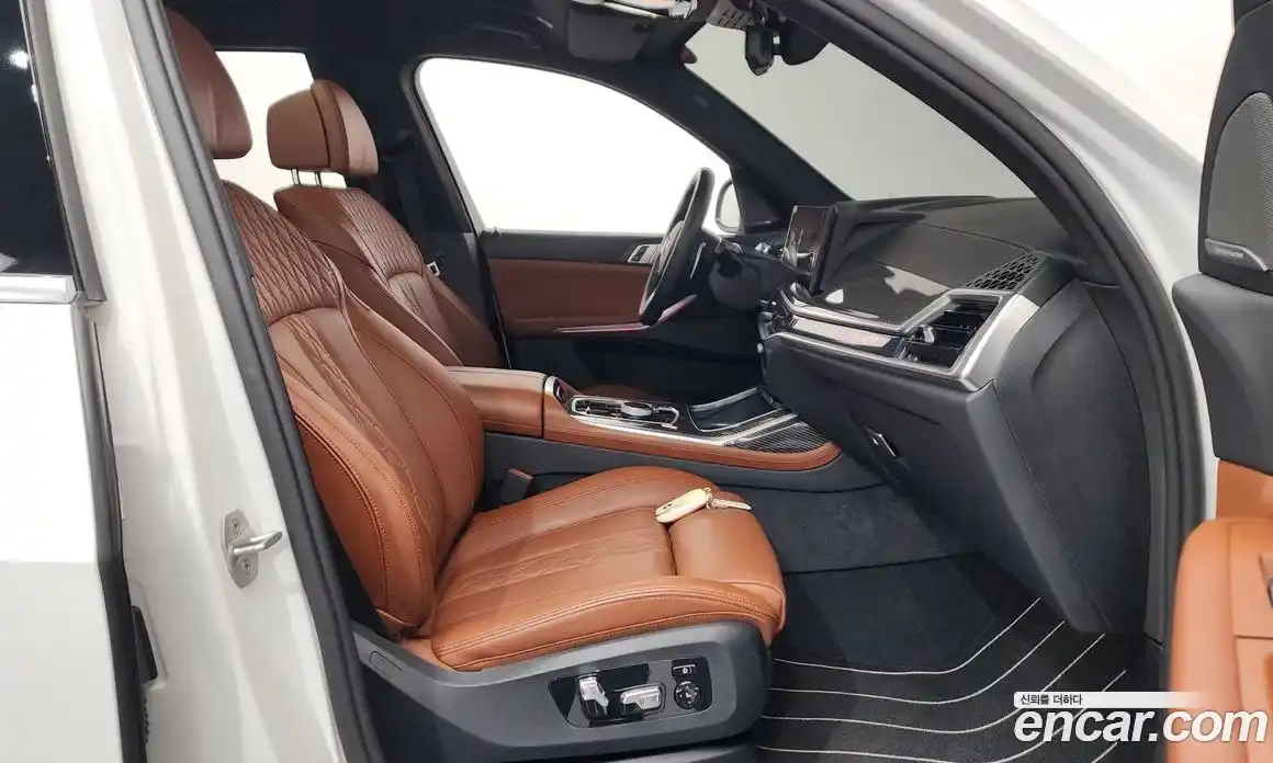 BMW X7 2025 3.0 гидро в Москве № 1689424, фото 16