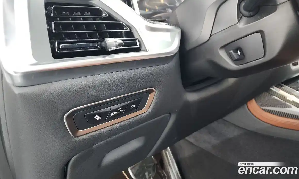 BMW X7 2025 3.0 гидро в Москве № 1689424, фото 39