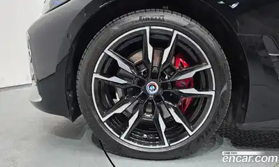 BMW i4 2023 0.2 гидро в Москве № 1689571, миниатюра 5
