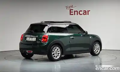 Mini Cooper, 2015