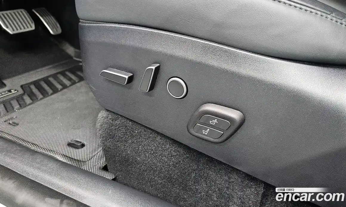 Tesla Model Y 2024 0.2 гидро, фото 30
